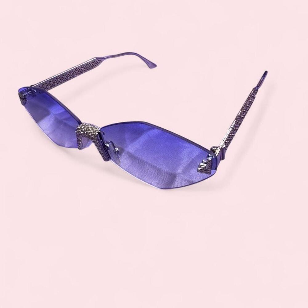 Women's blue Icy rimless sunglasses sparkly rimless glam quiet luxury rich